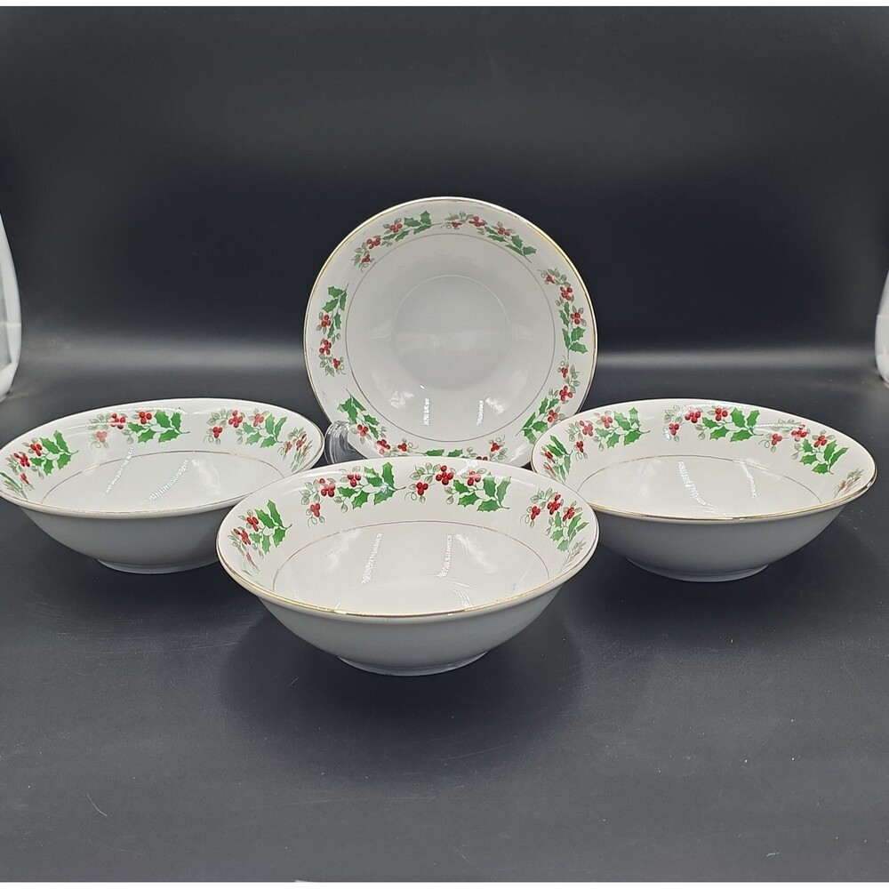 Gibson Christmas Charm Holly Berry Cereal Bowls Set Of 4 6 1/4"